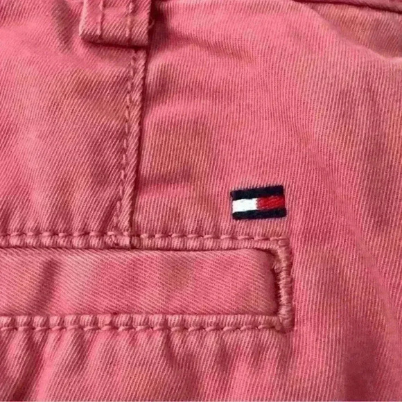 Tommy Hilfiger Men’s Shorts Size 42 Chino Salmon Washed Flat Front Golf Outdoors - Picture 4 of 4